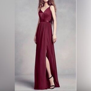 Vera Wang CHARMEUSE + CHIFFON BRIDESMAID DRESS in Wine | Size 10